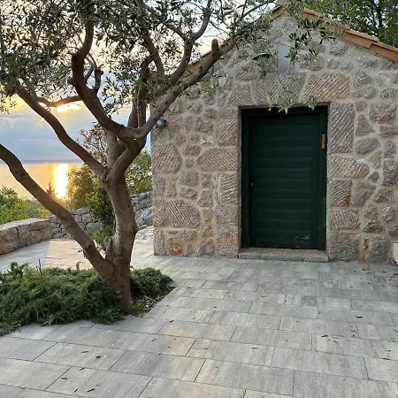 Сasa de vacaciones Private Stone House - Sea View - Peaceful Starigrad Paklenica