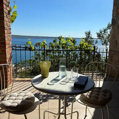 Private Stone House - Sea View - Peaceful *